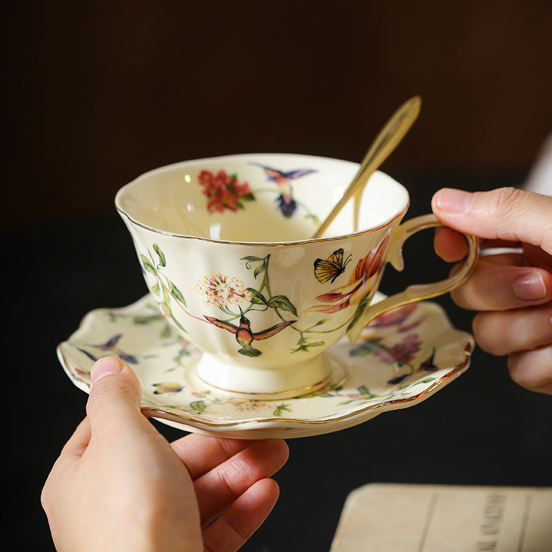 2Pc Elegant Western-Style Flower and Bird Ceramic Coffee Cup &