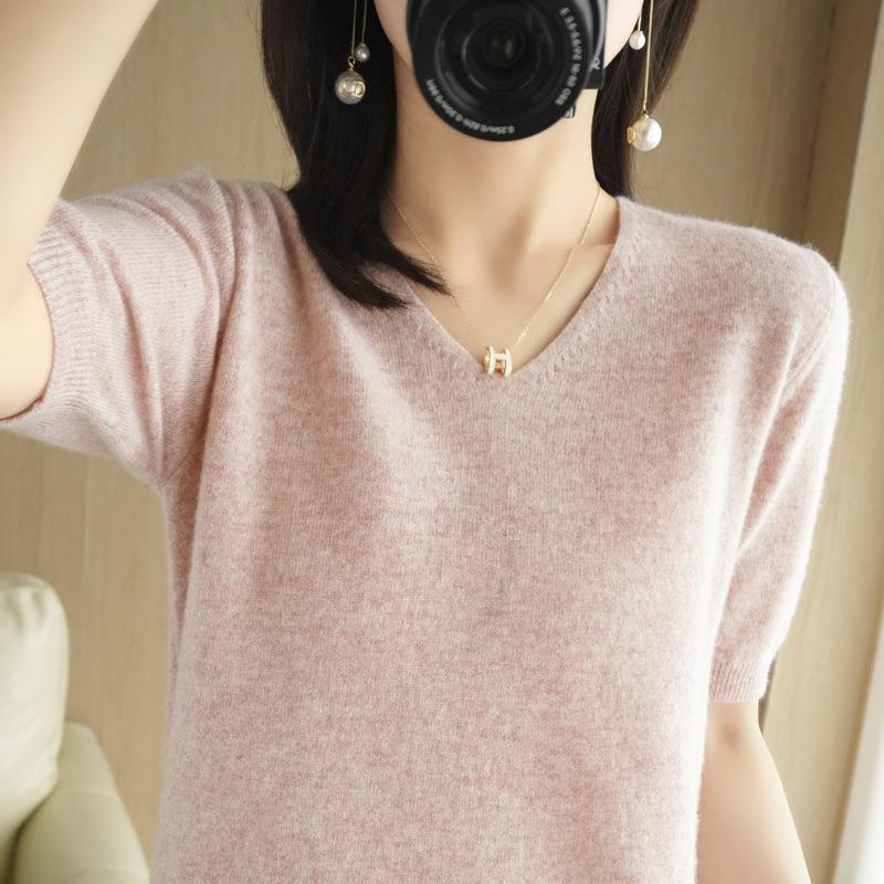 Women's V-Neck Half Sleeve Knit Sweater Loose Base Top