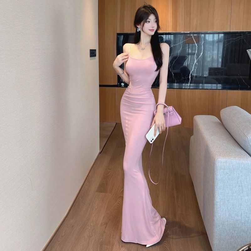 Women's Backless Fishtail Maxi Dress with Slim Silhouette