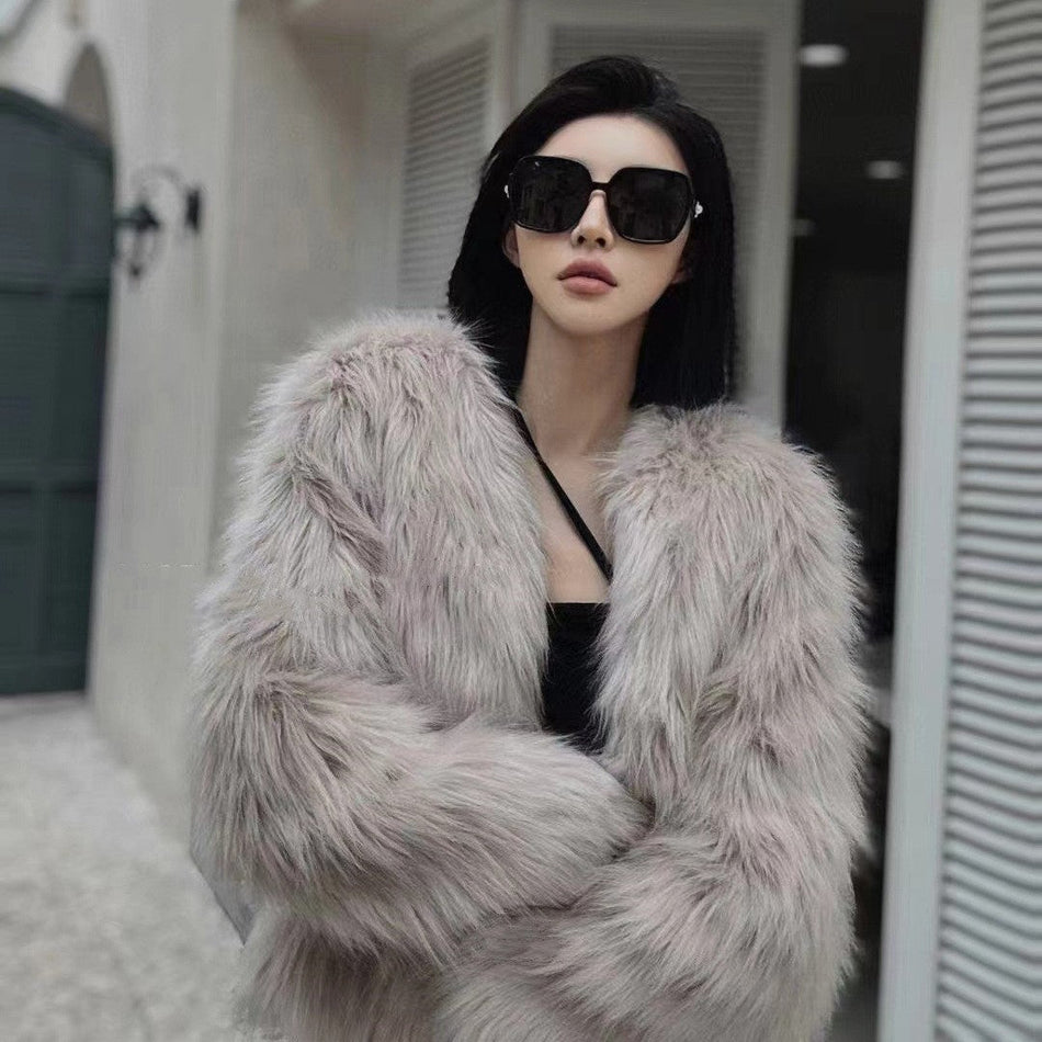 Elegant Oval Frame Sunglasses for Women