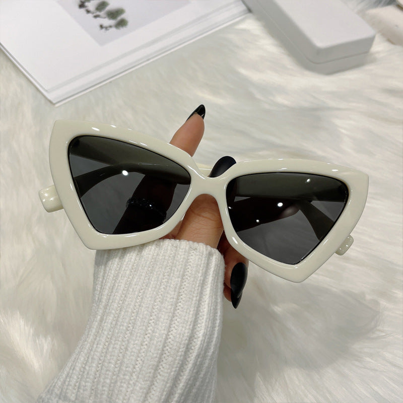 Oversized Butterfly Frame UV400 Women's Fashion Sunglasses
