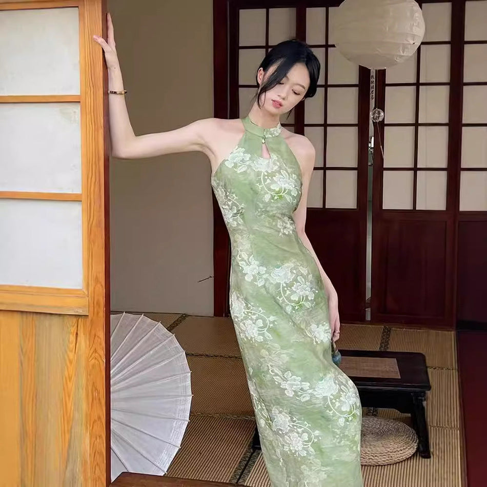 Elegant Halter Neck Split Cheongsam Maxi Dress