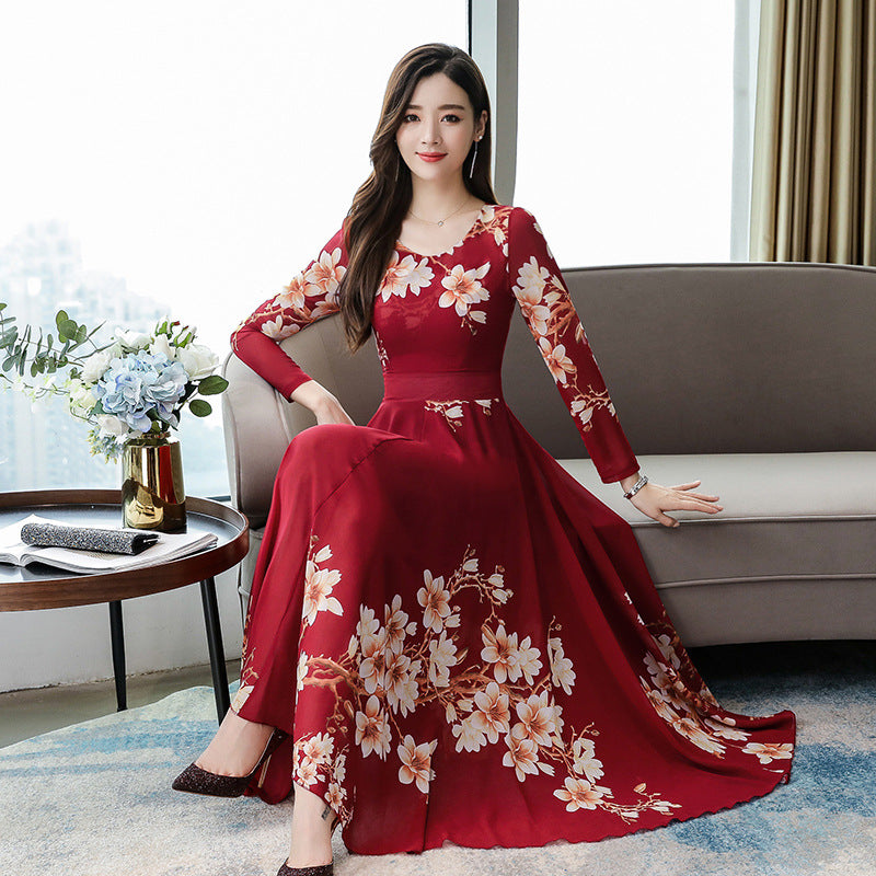 Plus Size Floral Maxi Dress with Flared Hem