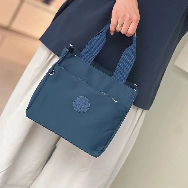 Waterproof Insulated Bag with Large Storage Capacity