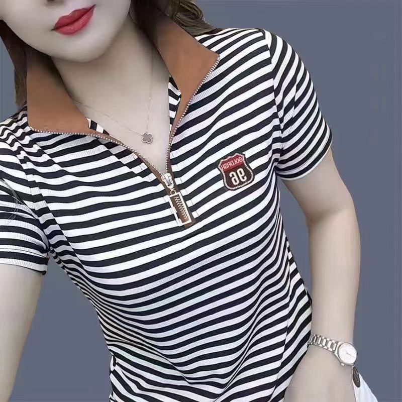Women's Loose Fit Polo Collar Printed Short Sleeve T-Shirt