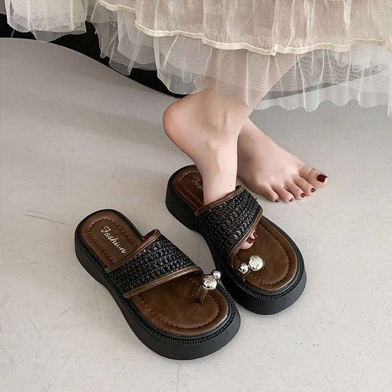 Women's Retro Woven Platform Flip-Flop Roman Sandals