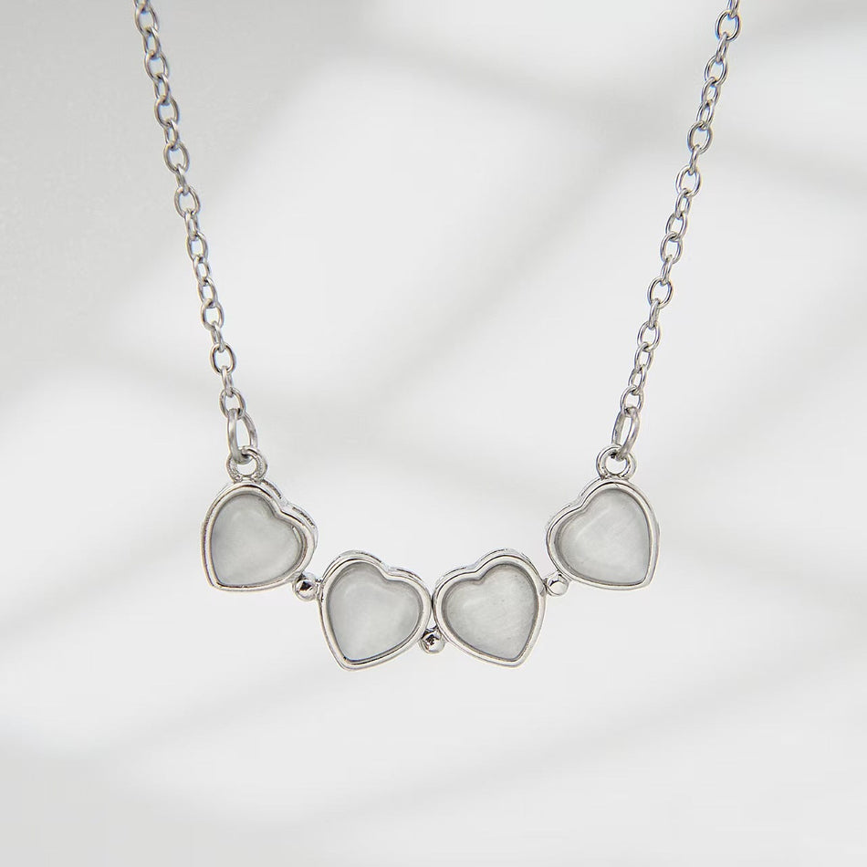 Colorful Four-Leaf Clover Magnetic Heart Pendant Necklace