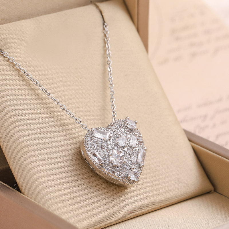 Gold Plated Zircon Heart Pendant Necklace for Women