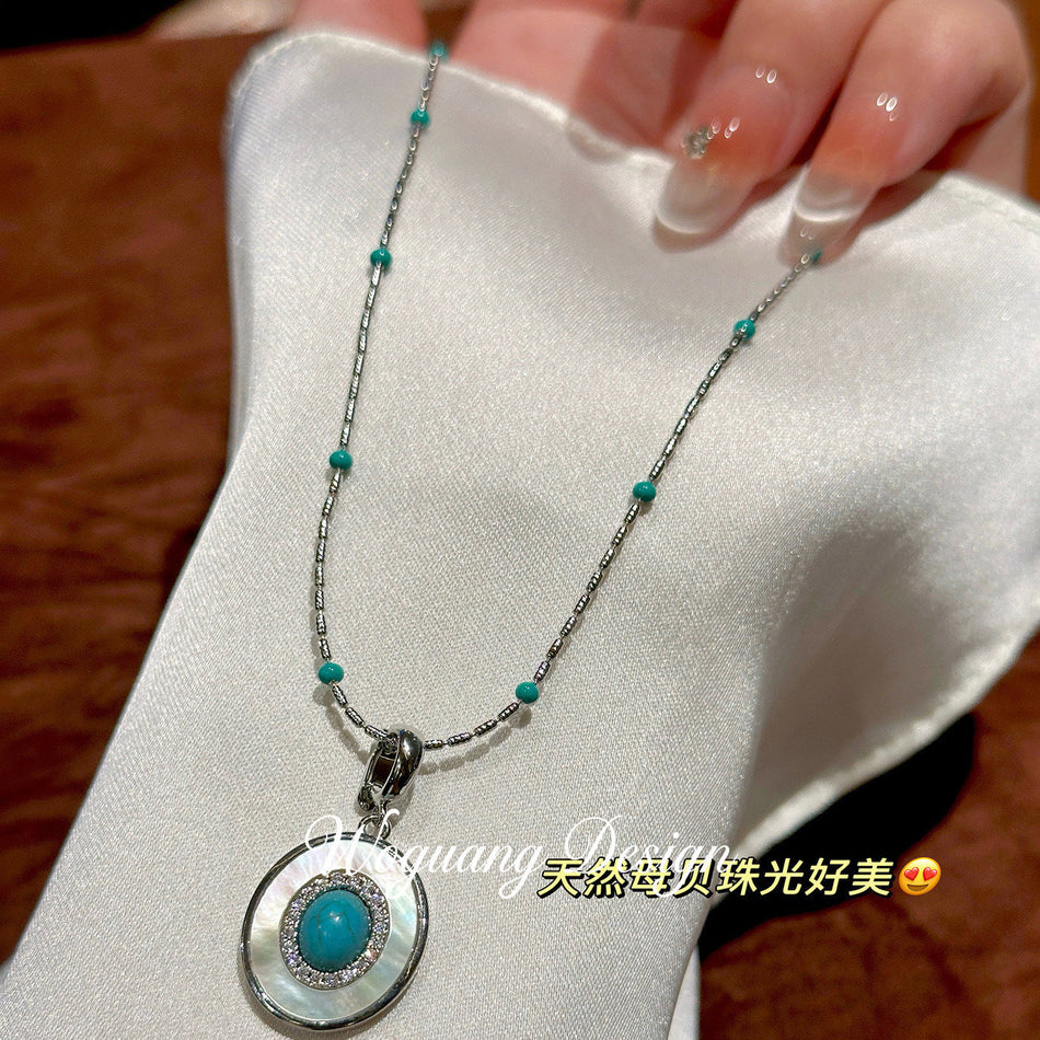 Retro Blue Oval Zircon Mother of Pearl Necklace for Women