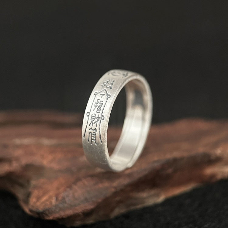 Unisex Pure Silver Peace Charm Open Finger Ring Design
