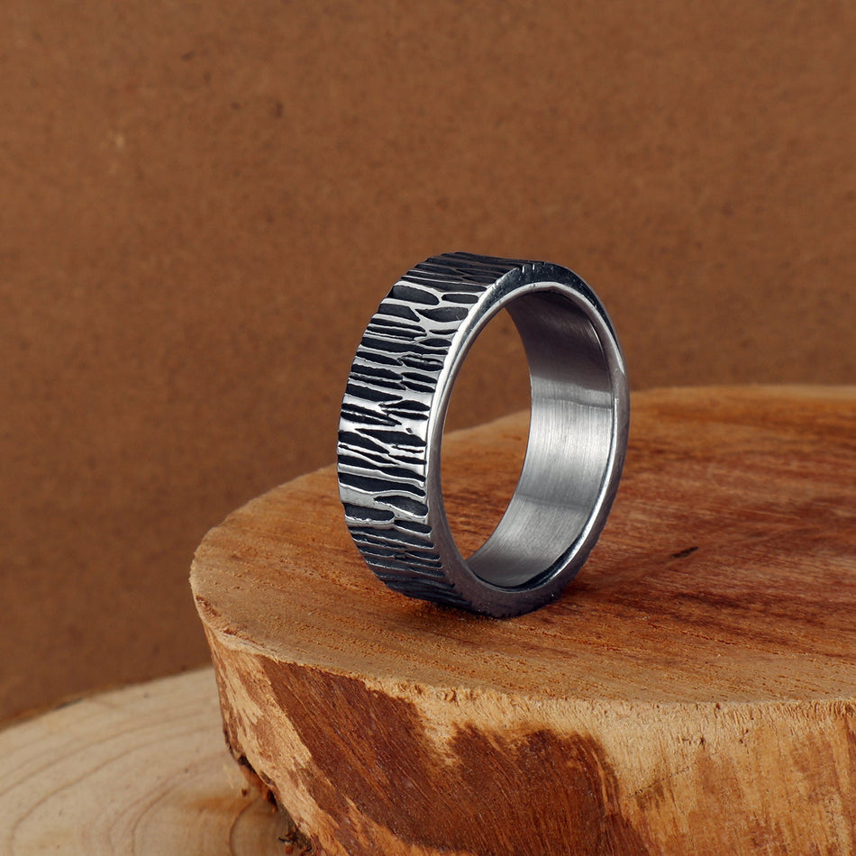 Men's Stainless Steel Wood Grain Retro Hip-Hop Ring Design