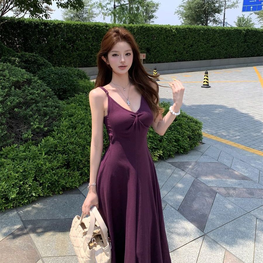 Women's Pleated Spaghetti Strap Maxi Dress