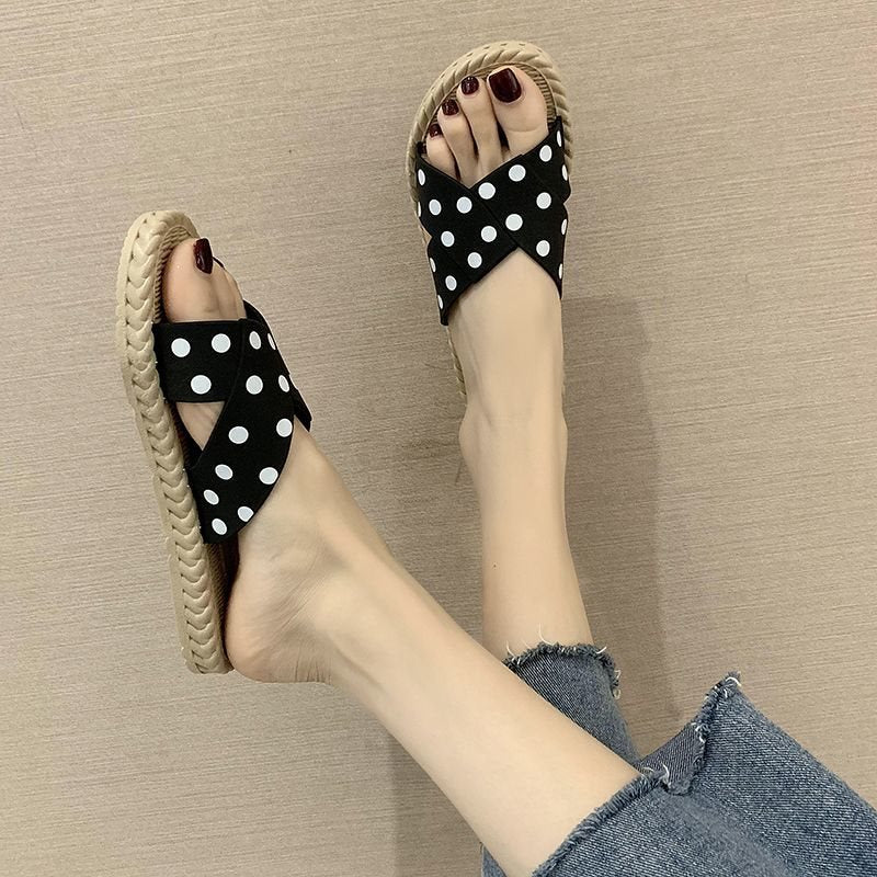 Women's Polka Dot Flat Beach Sandals with Non-Slip Soft Sole