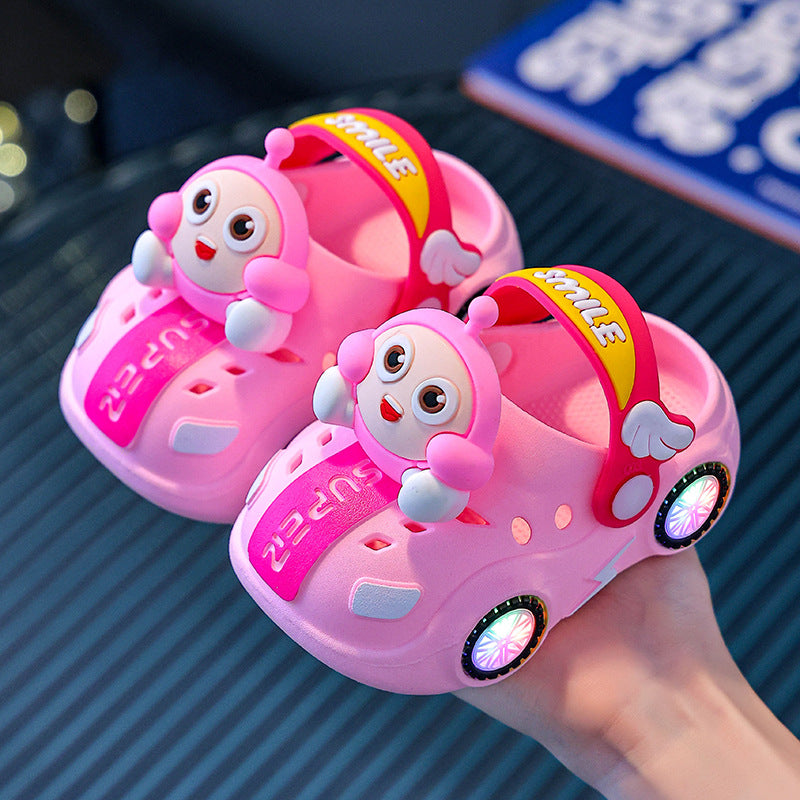 Kids' Light-Up Clogs with Soft Sole Non-Slip Sandals