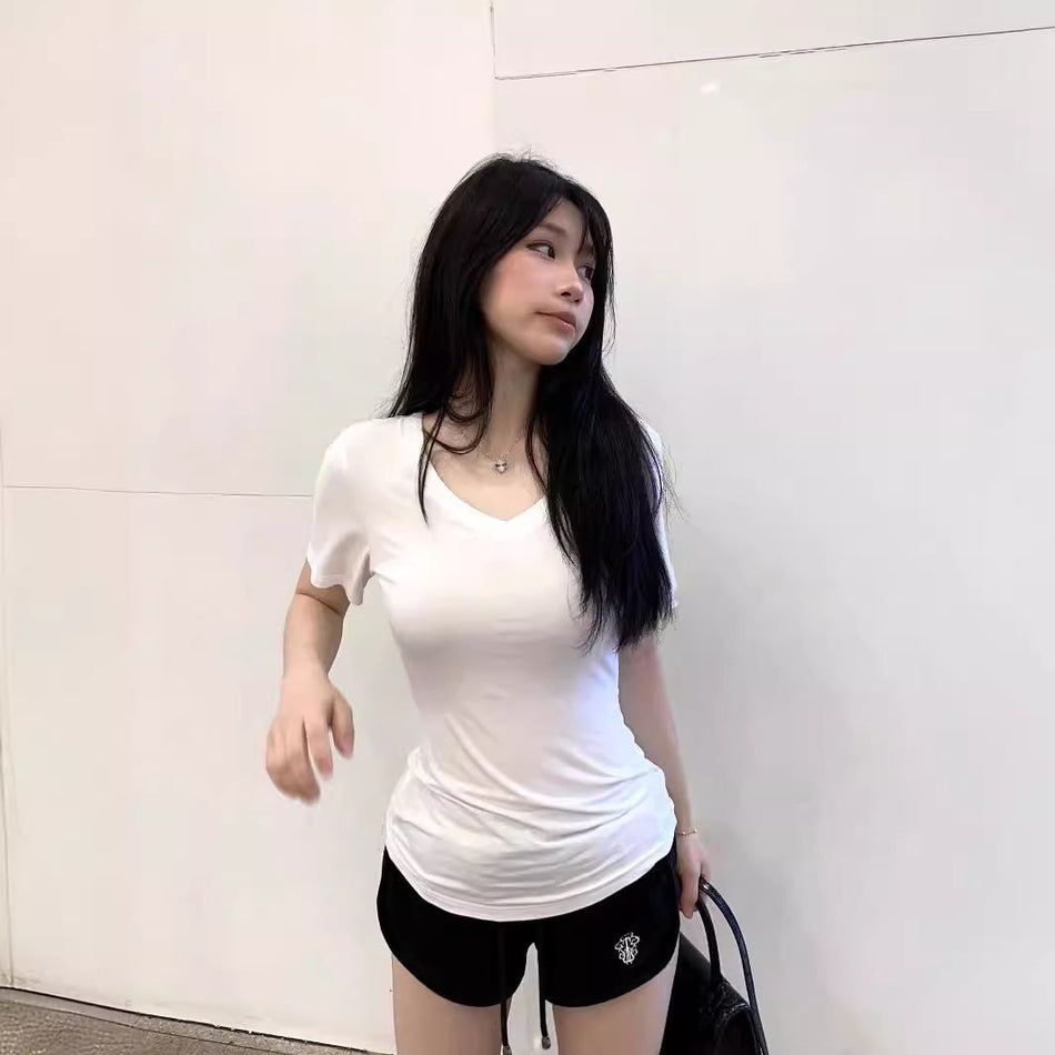 Women's Slim Fit V-Neck Short Sleeve Solid Color T-Shirt