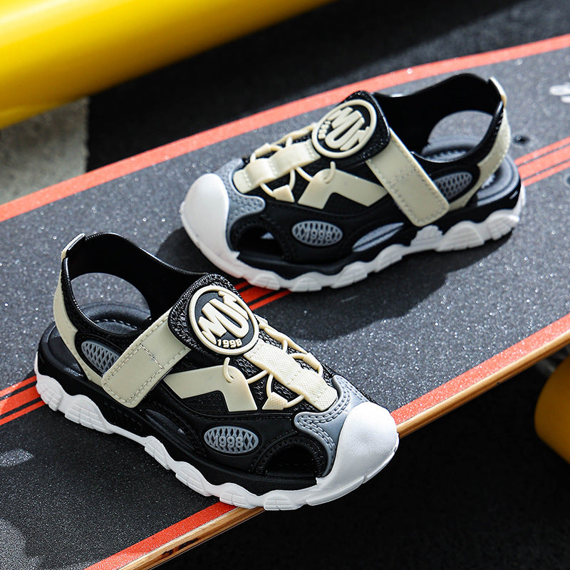 Boys Closed-Toe Sports Beach Sandals with Soft Sole