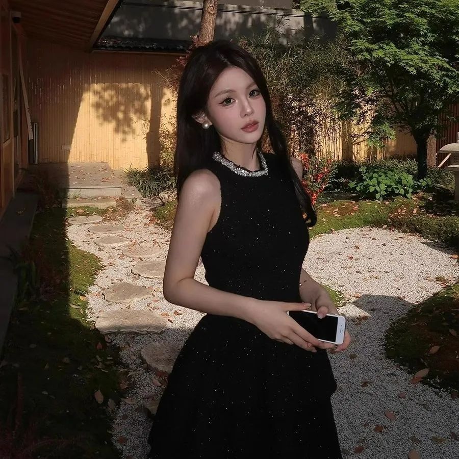 Elegant Black Mesh Midi Dress with Princess Neckline