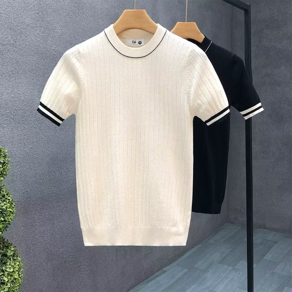 Men's Contrast Stripe Knit T-Shirt with Slim Fit