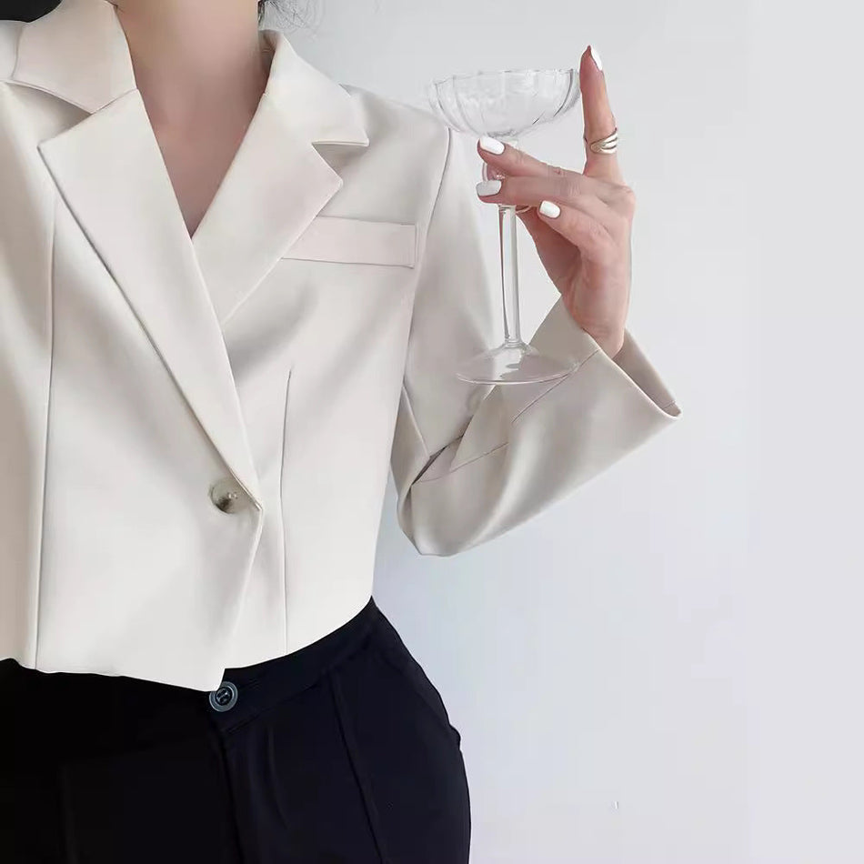 Women's Chenille Cropped Blazer in Apricot White and Black