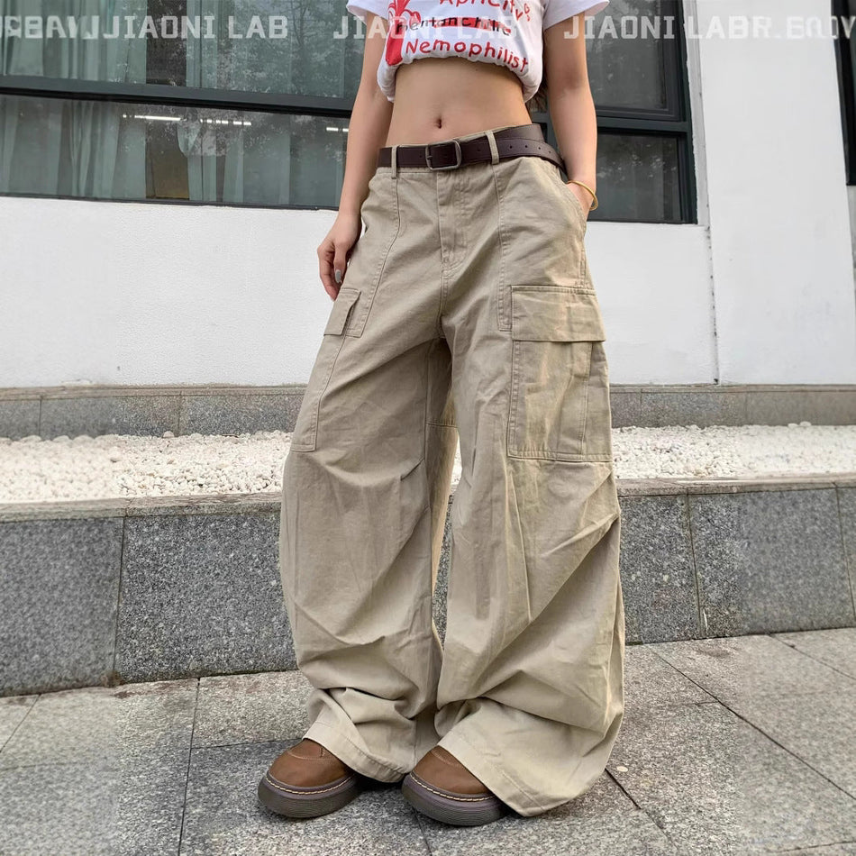 Women's Relaxed Fit Cargo Pants with Utility Pockets