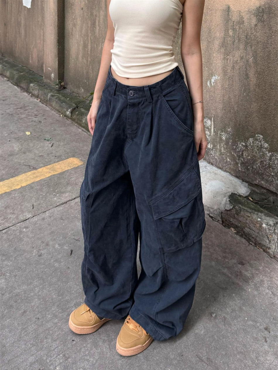 Women's Washed Cotton Wide Leg Cargo Pants with Utility Pockets