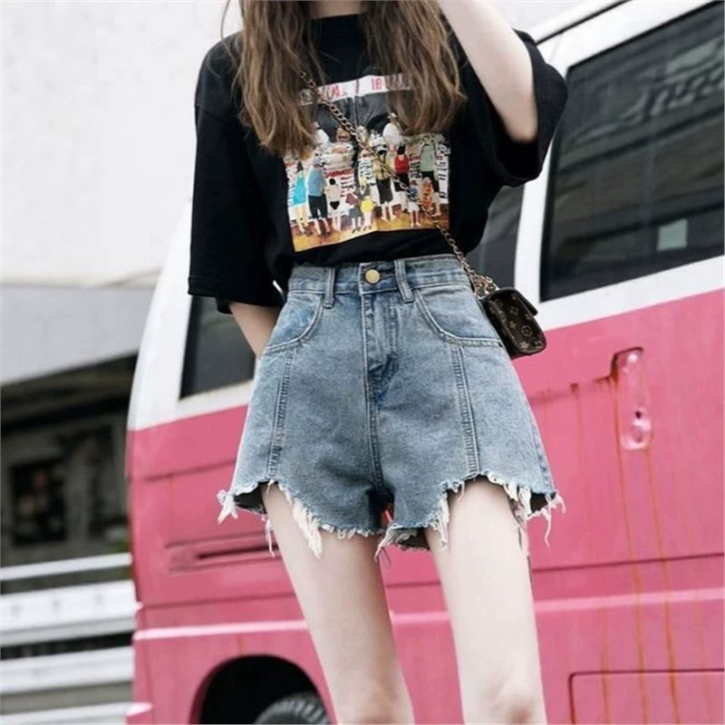Women's High Waist Wide-Leg Denim Shorts with Pocket Detail