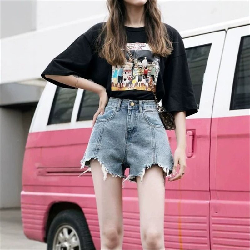 Women's High Waist Wide-Leg Denim Shorts with Pocket Detail