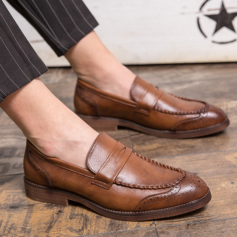 Men's British Retro Leather Shoes Carved Formal Business Style