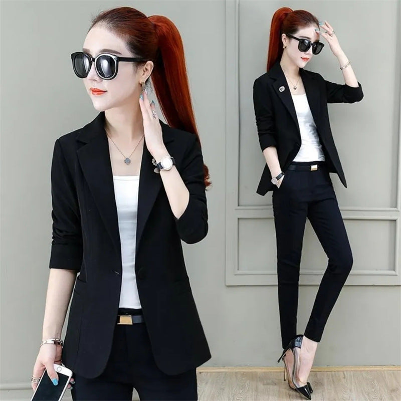 Women's Cropped Blazer Jacket with Elegant Tailored Fit
