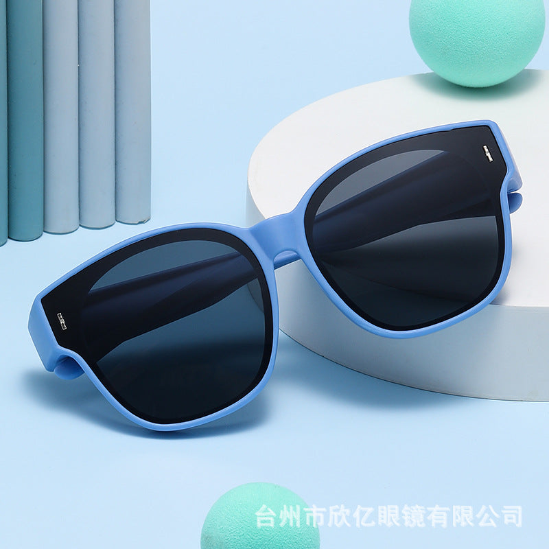 Kids Polarized Clip-On Sunglasses – 2-in-1 UV Protection Glasses