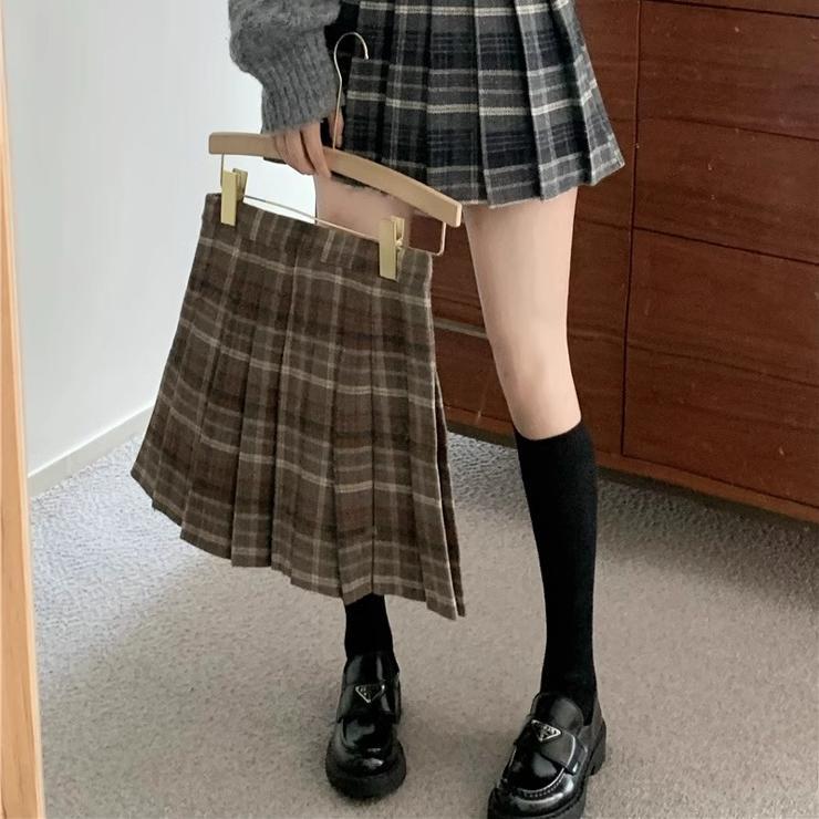 Women's Vintage Plaid Wool Blend Pleated A-Line Mini Skirt