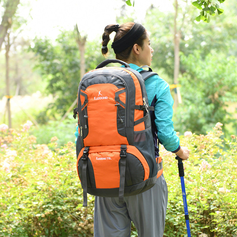 70L Large Capacity Mountaineering and Travel Backpack