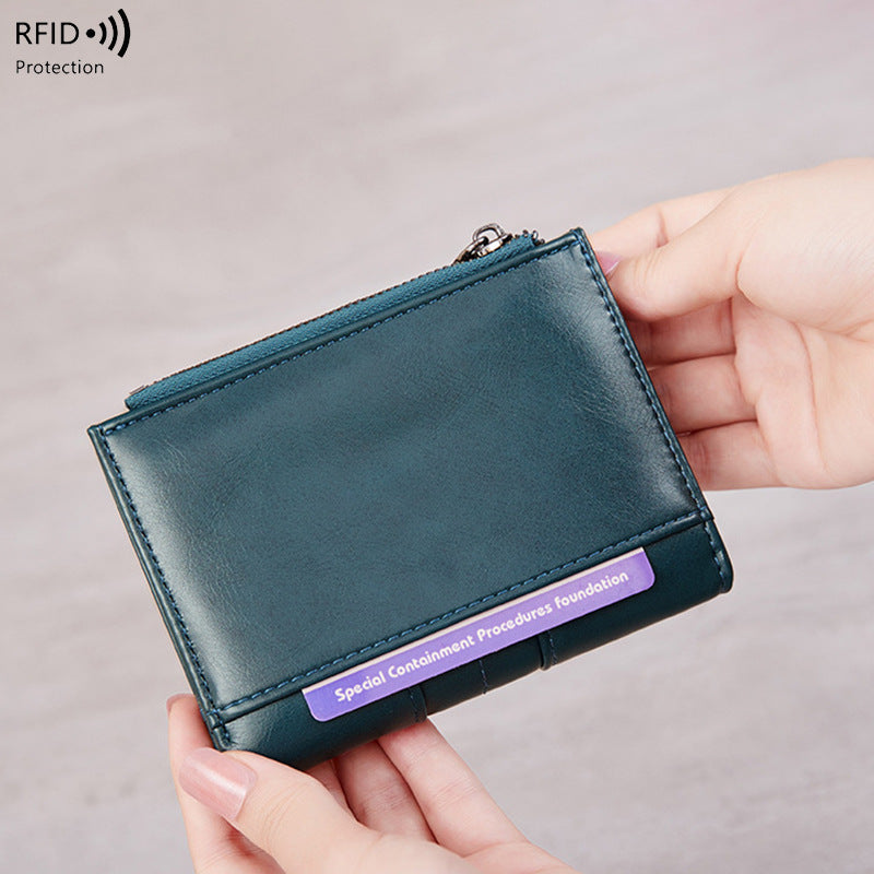 Retro Oil Wax Leather Wallet with Multi-Card Storage