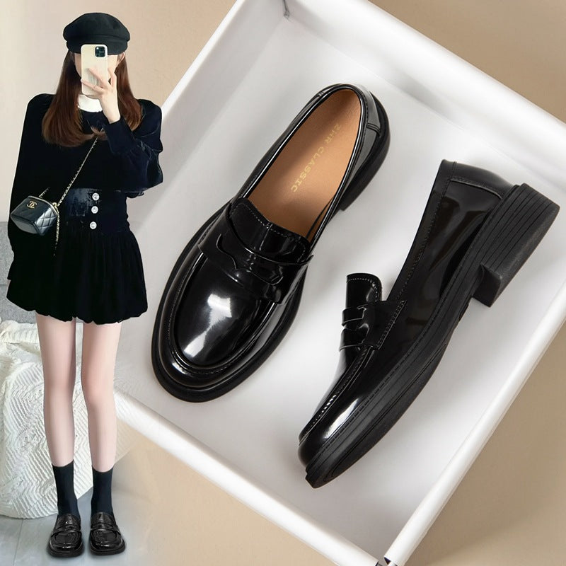 Women's British Style Slip-On Leather Casual Shoes