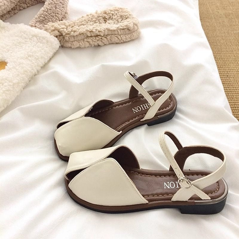 Women's Closed Toe Roman Flat Sandals with Korean Style
