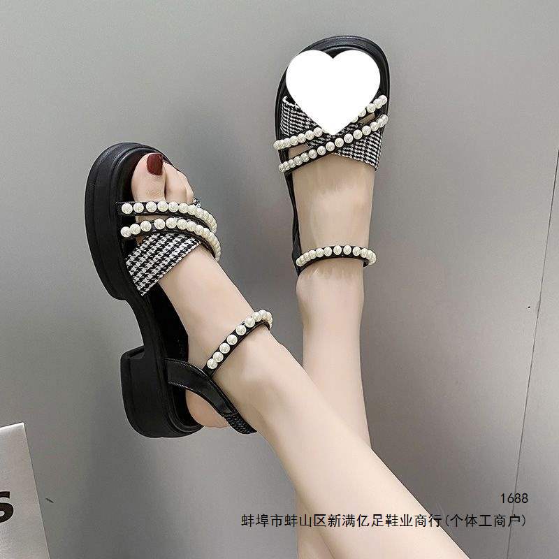 Women's Pearl Platform Roman Summer Sandals