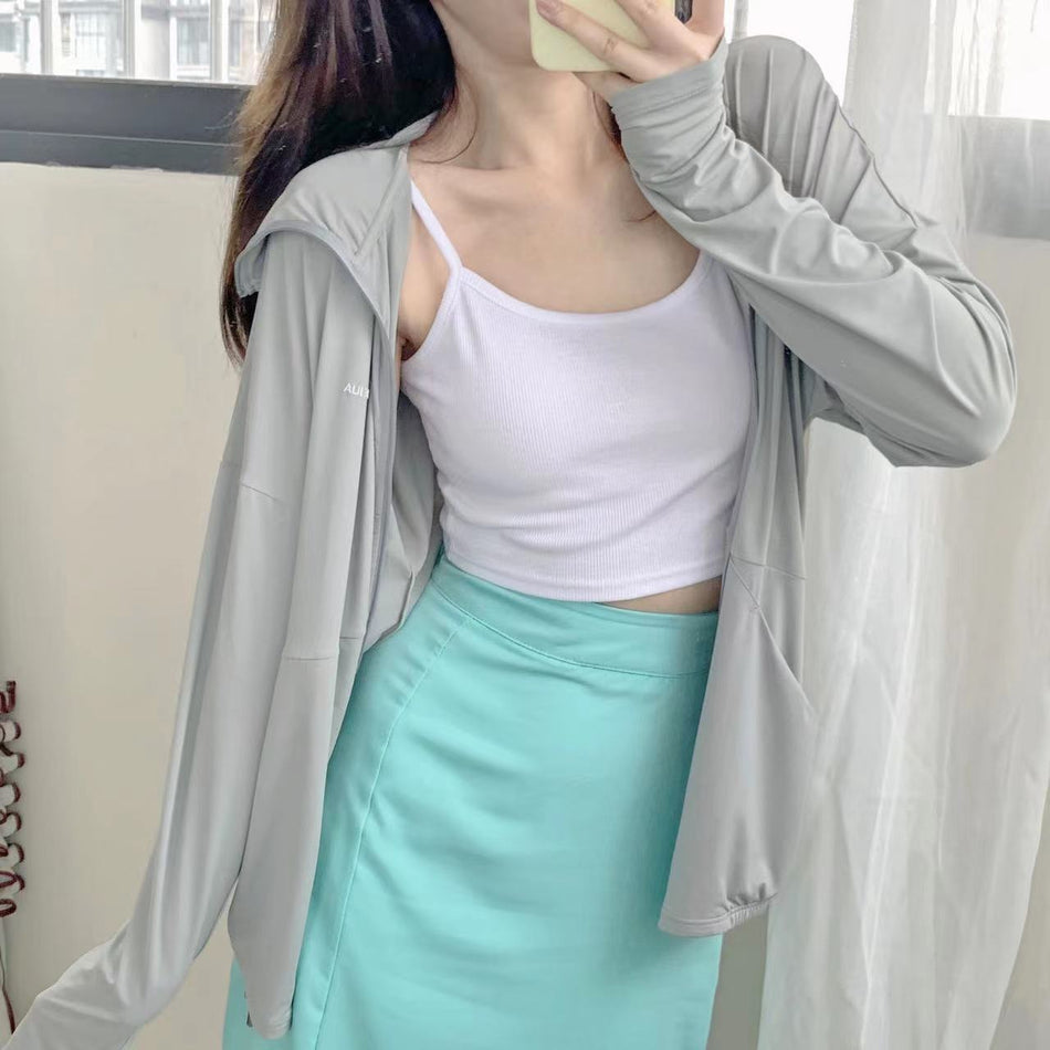 Women's Ice Silk Slim Fit UV Protection Sports Jacket