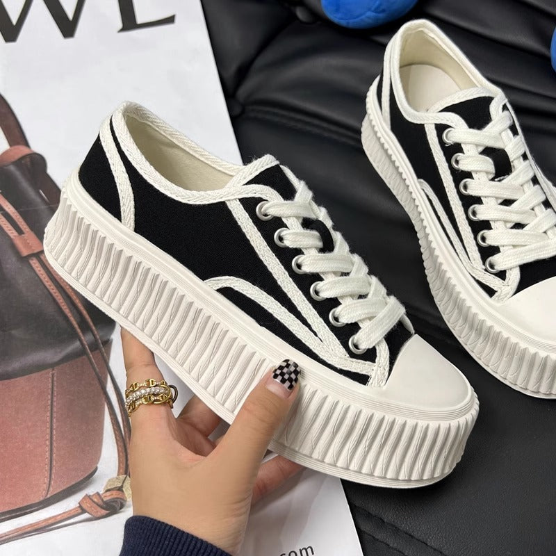 Women's Platform Low-Top Sneakers with Cushioned Sole