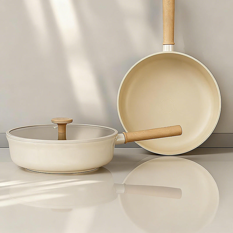Titanium Ceramic Non-Stick Frying Pan, Oil-Gathering Base