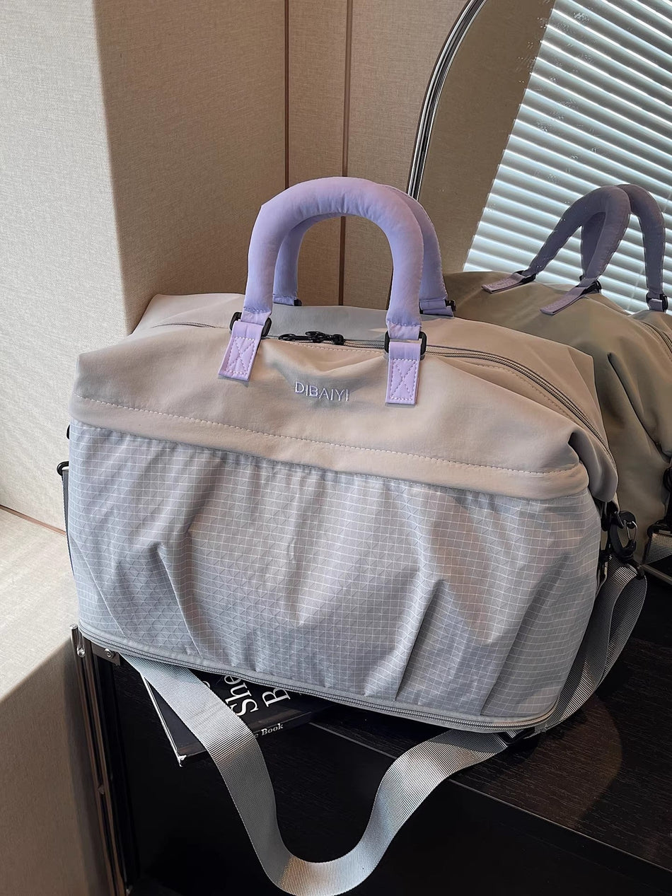 Large Capacity Waterproof Travel and Gym Duffle Bag