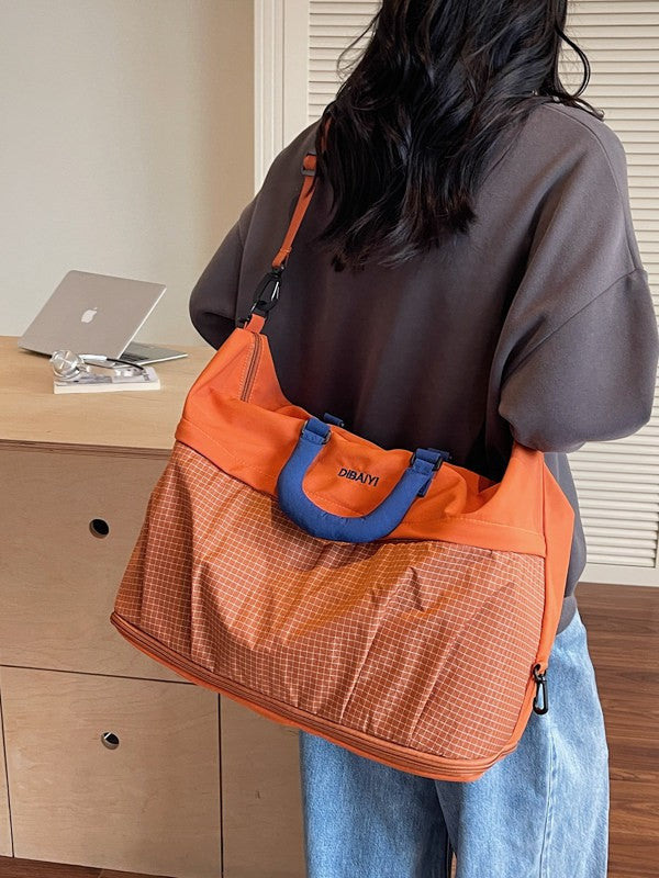 Large Capacity Waterproof Travel and Gym Duffle Bag
