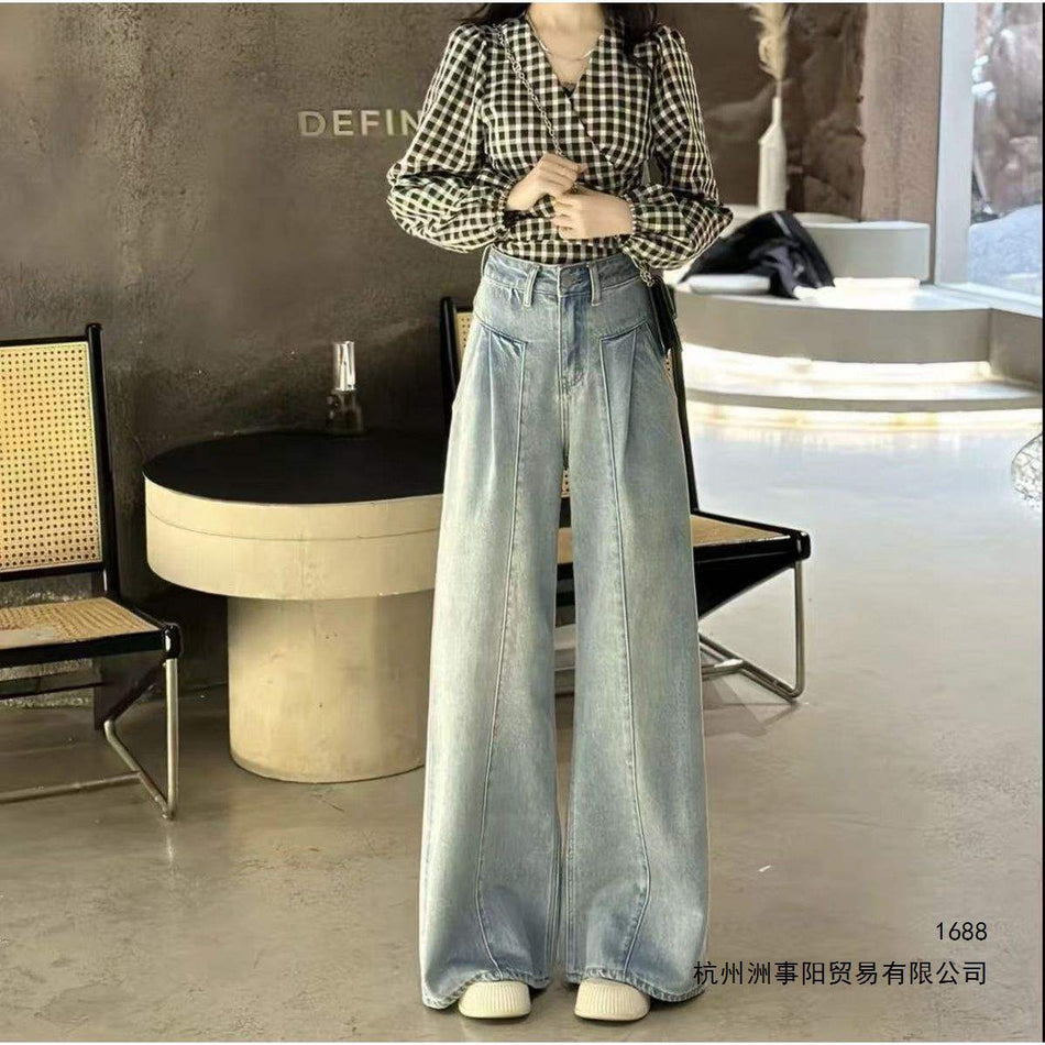 Women's Light Blue High-Waist Pleated Wide-Leg Denim Jeans