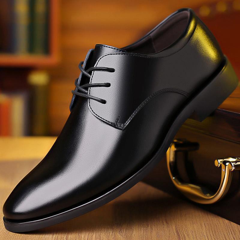 Men's Round Toe Business Leather Shoes with Soft Sole Comfort