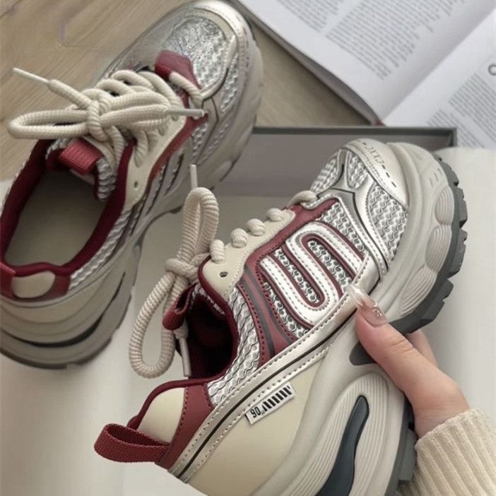 Women's Retro Dad Sneakers with Elevated Thick Sole Design