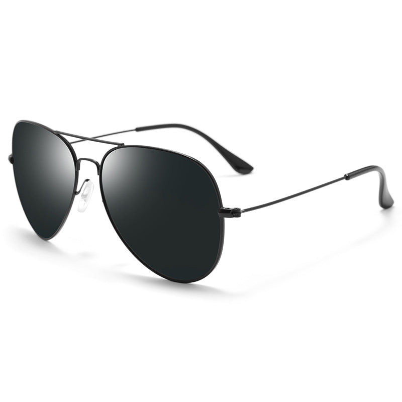Men's Polarized Aviator Sunglasses with UV Protection Lens