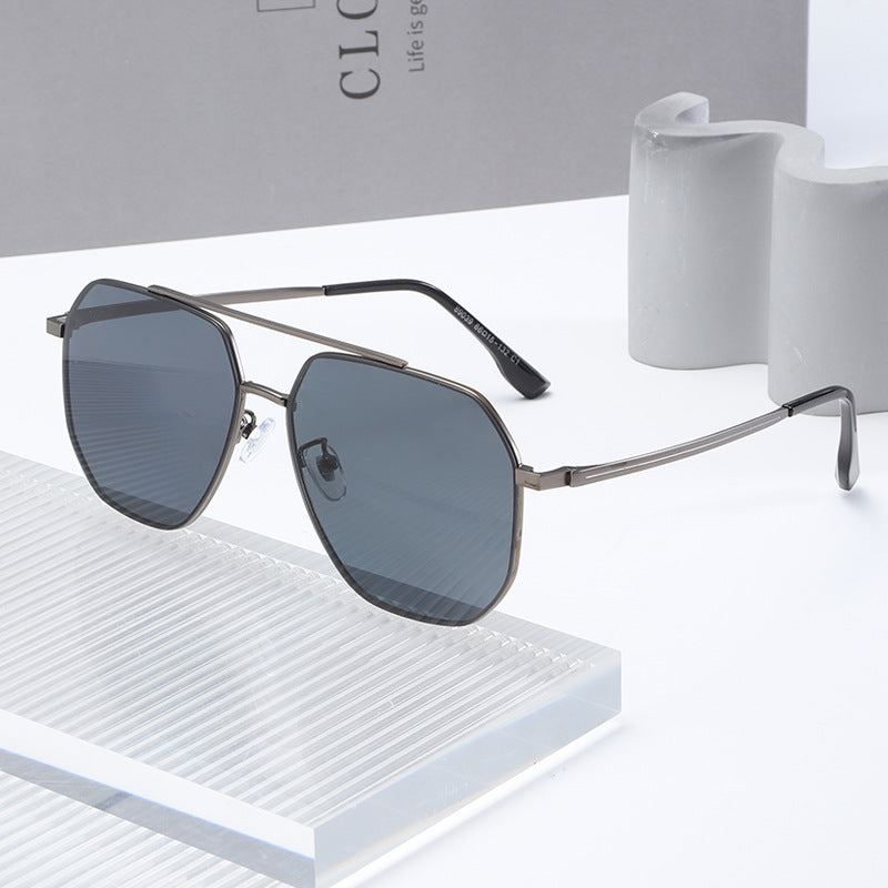 Men's HD Nylon Polarized Sunglasses with Color Change Lens