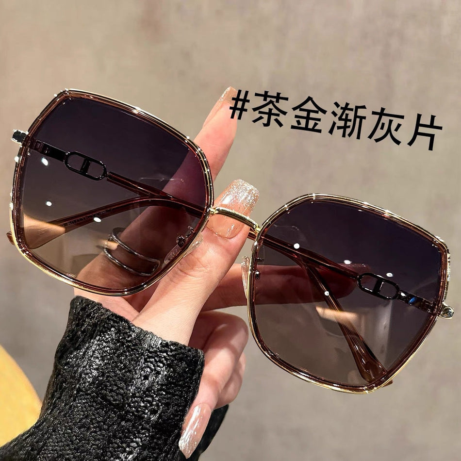 Polarized Oversized Driving Sunglasses with UV400 Protection