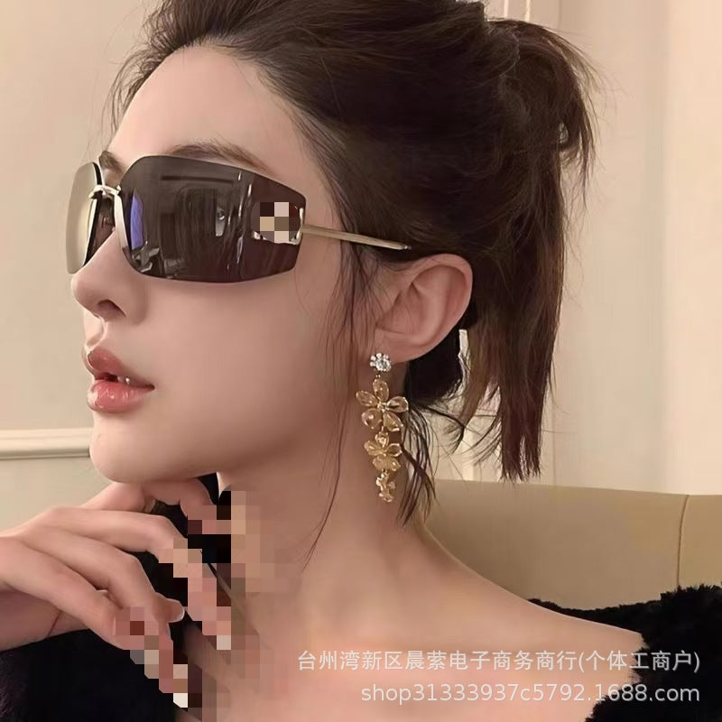 Frameless Oversized Sunglasses for Women with UV400 Protection