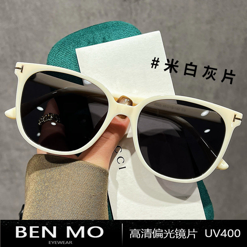 Polarized Square Sunglasses with UV400 Protection