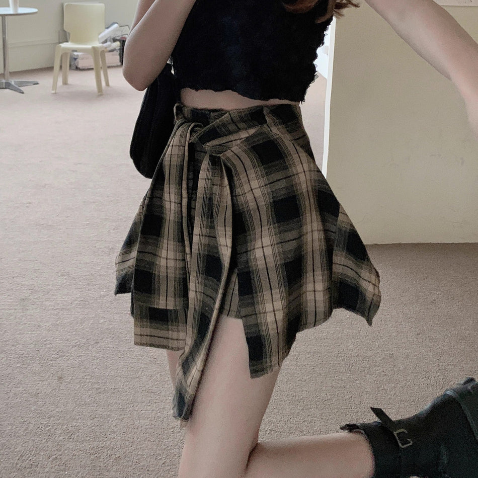 Women's Black Plaid Irregular A-Line Culotte Skirt Shorts